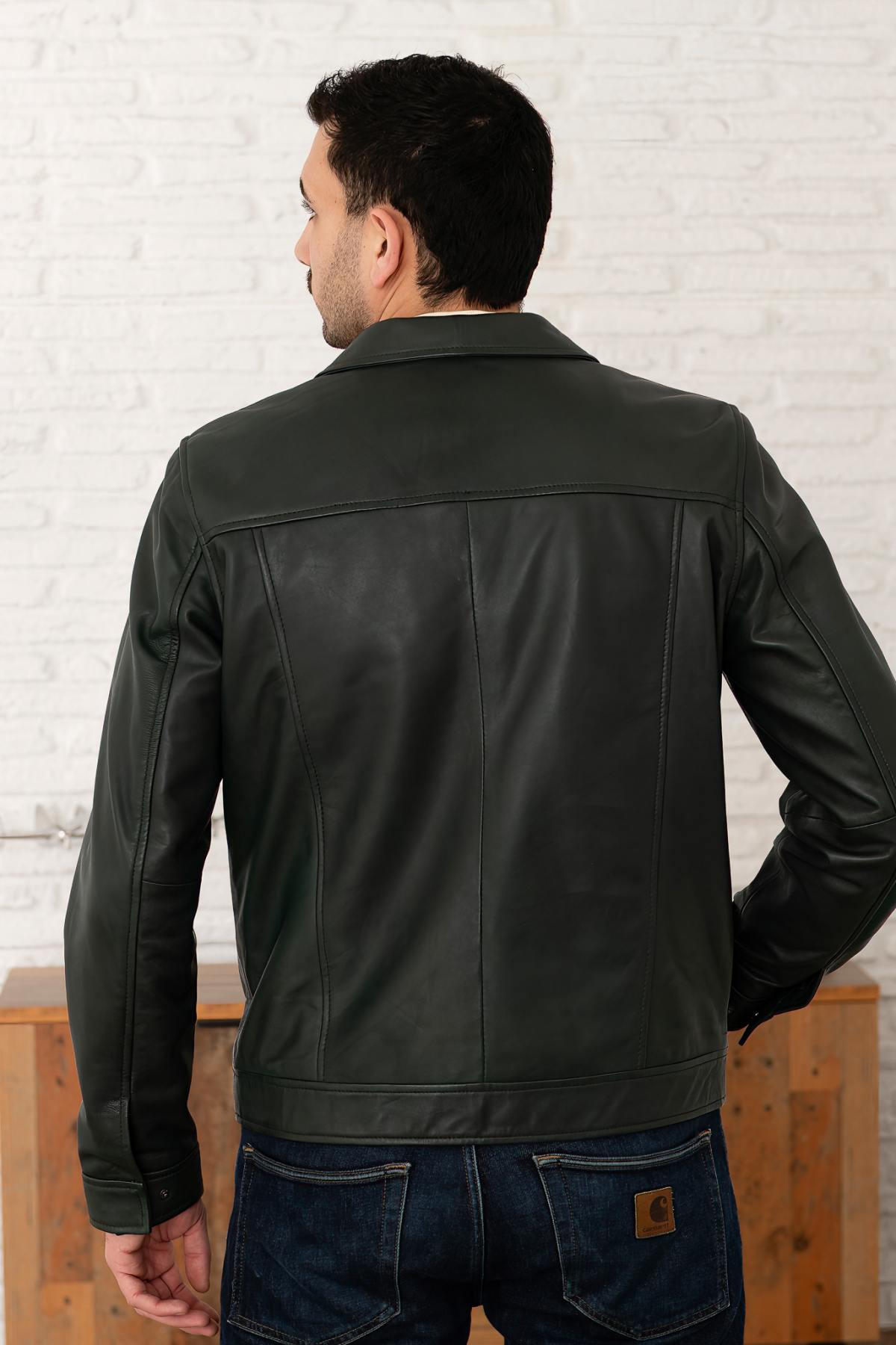 Relaxed-fit jacket in deep green washed sheep leather-soft and light. - Image n°4