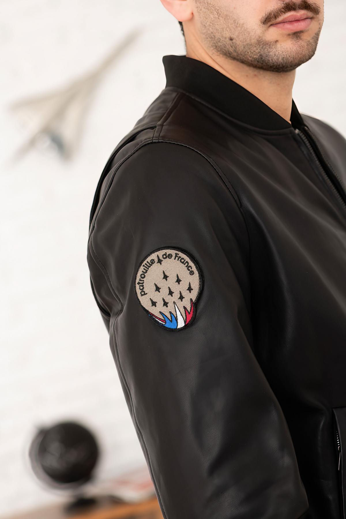 Black leather bomber jacket Patrouille de France - Image n°3