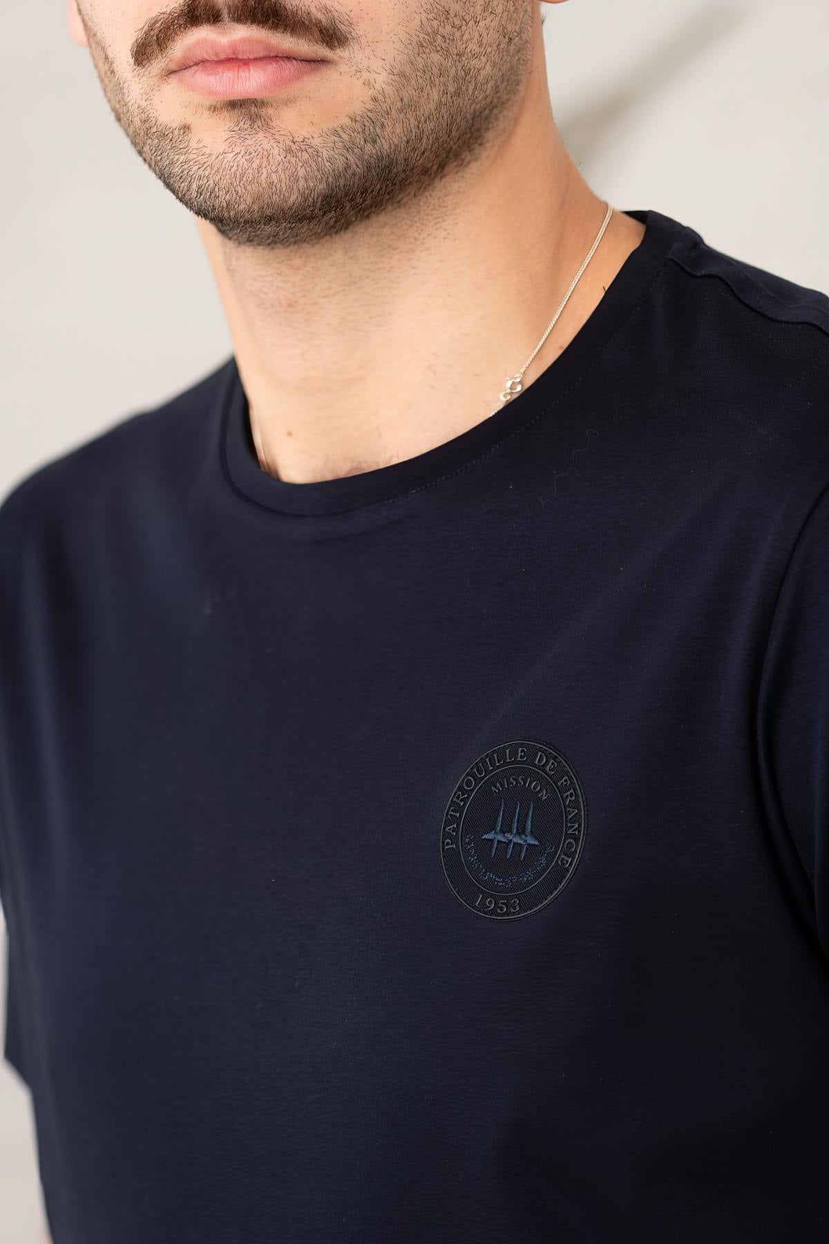 Navy blue cotton t-shirt with tone-on-tone logo - Image n°4
