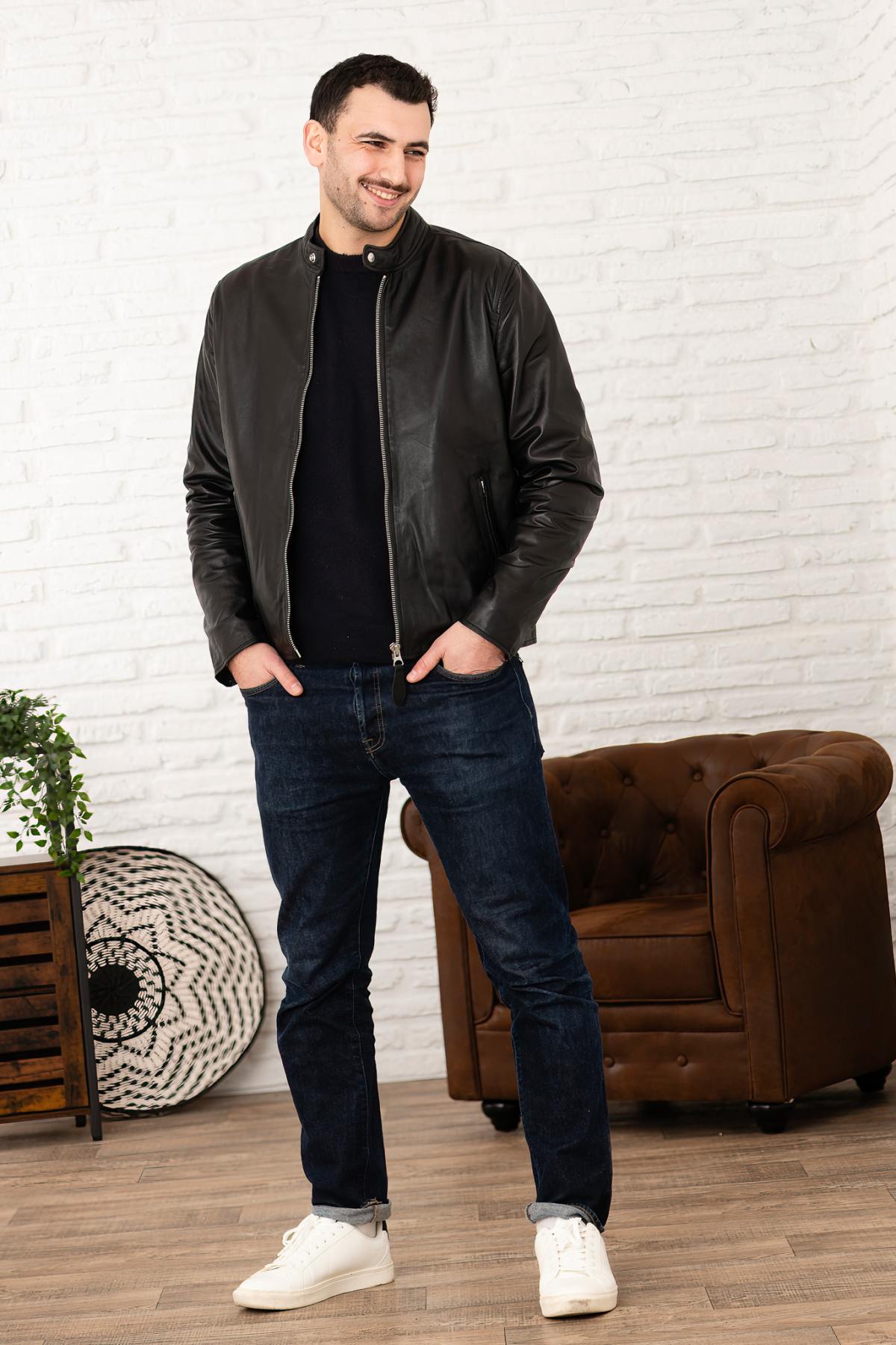 Schott's black lambskin jacket: timeless biker style, soft and light. - Image n°3