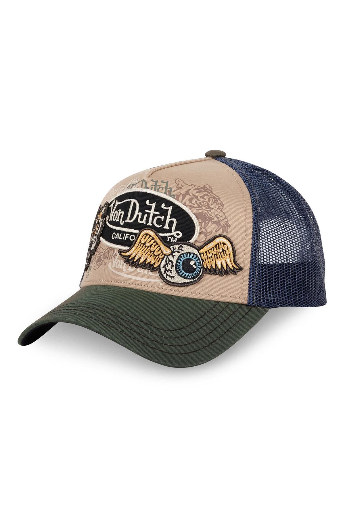 Tricolor cap with several patches - Image n°1