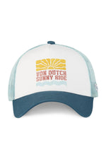 White and blue cap with embroidered summer logo - Image n°4