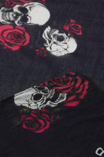 Cotton scarf with skull and rose print - Image n°3