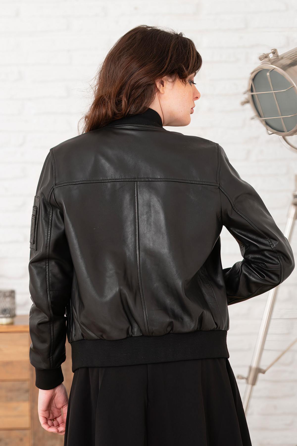 Black leather bomber jacket for women - Image n°2