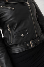 Women's black leather biker jacket with belt - Image n°4