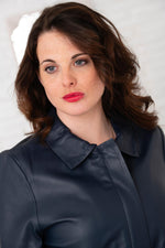 Navy blue leather jacket with shirt collar and fitted waist - Image n°6