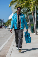 Nordic blue sheepskin jacket with slim fit and racing details. - Image n°4