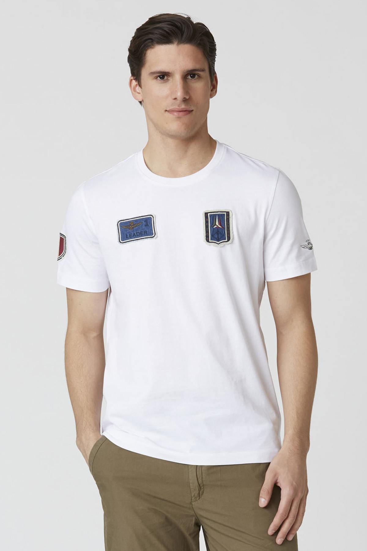 White denim t-shirt with aviation patches - Image n°1