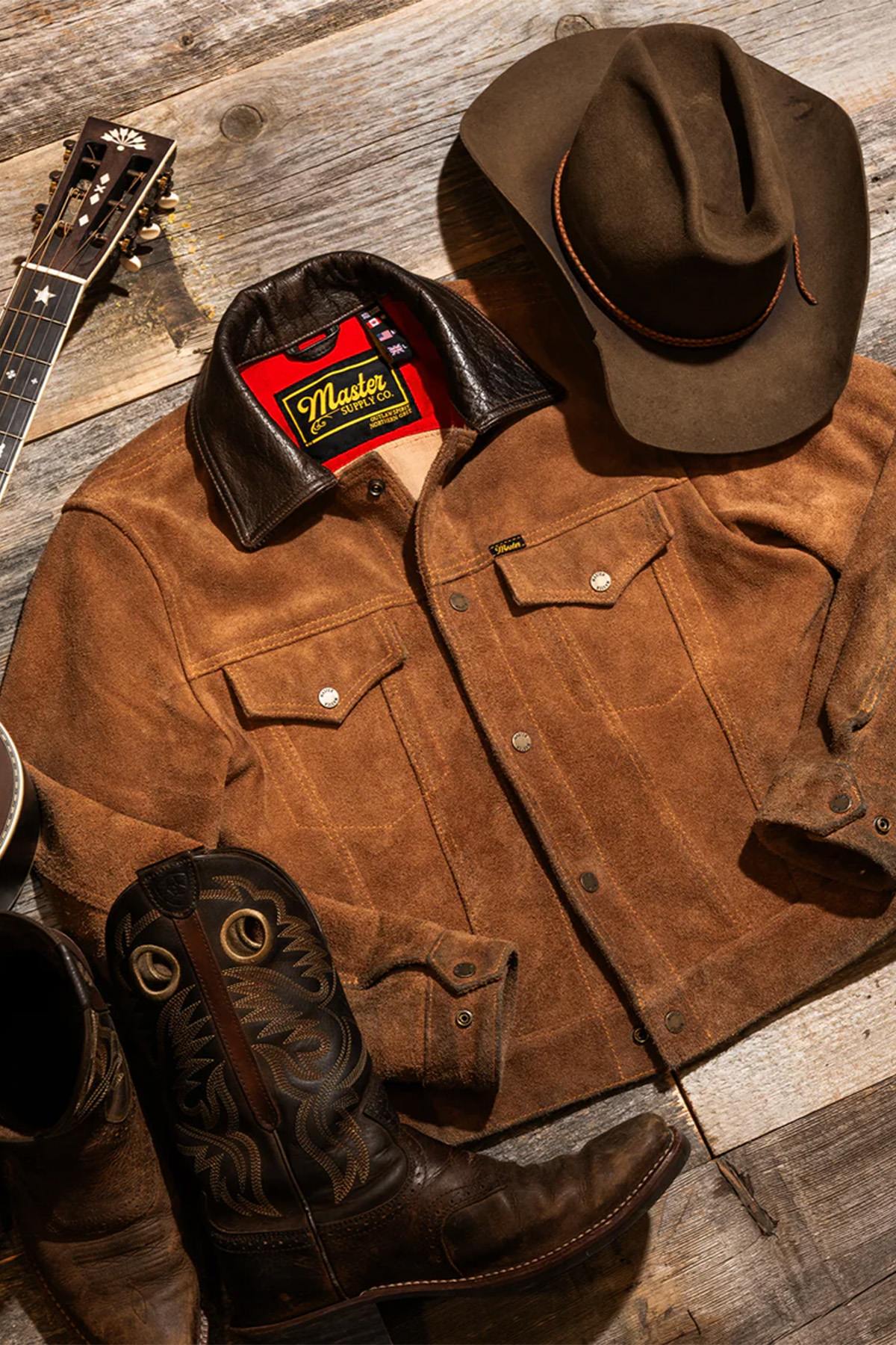 Rugged suede leather trucker jacket with buffalo leather collar - Image n°4