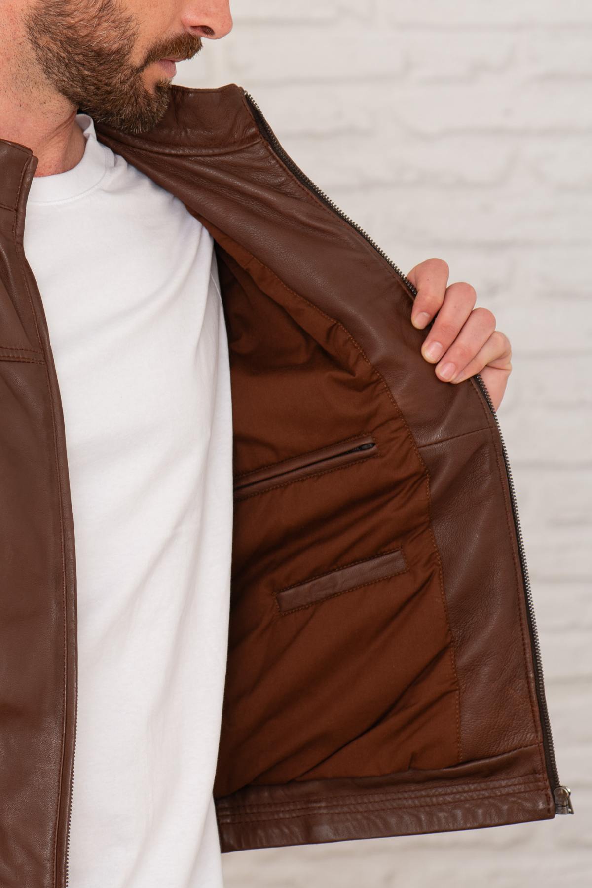 Classic brown sheep leather jacket with a regular fit and biker touch. - Image n°7
