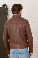 Classic brown sheep leather jacket with a regular fit and biker touch. - Image n°3
