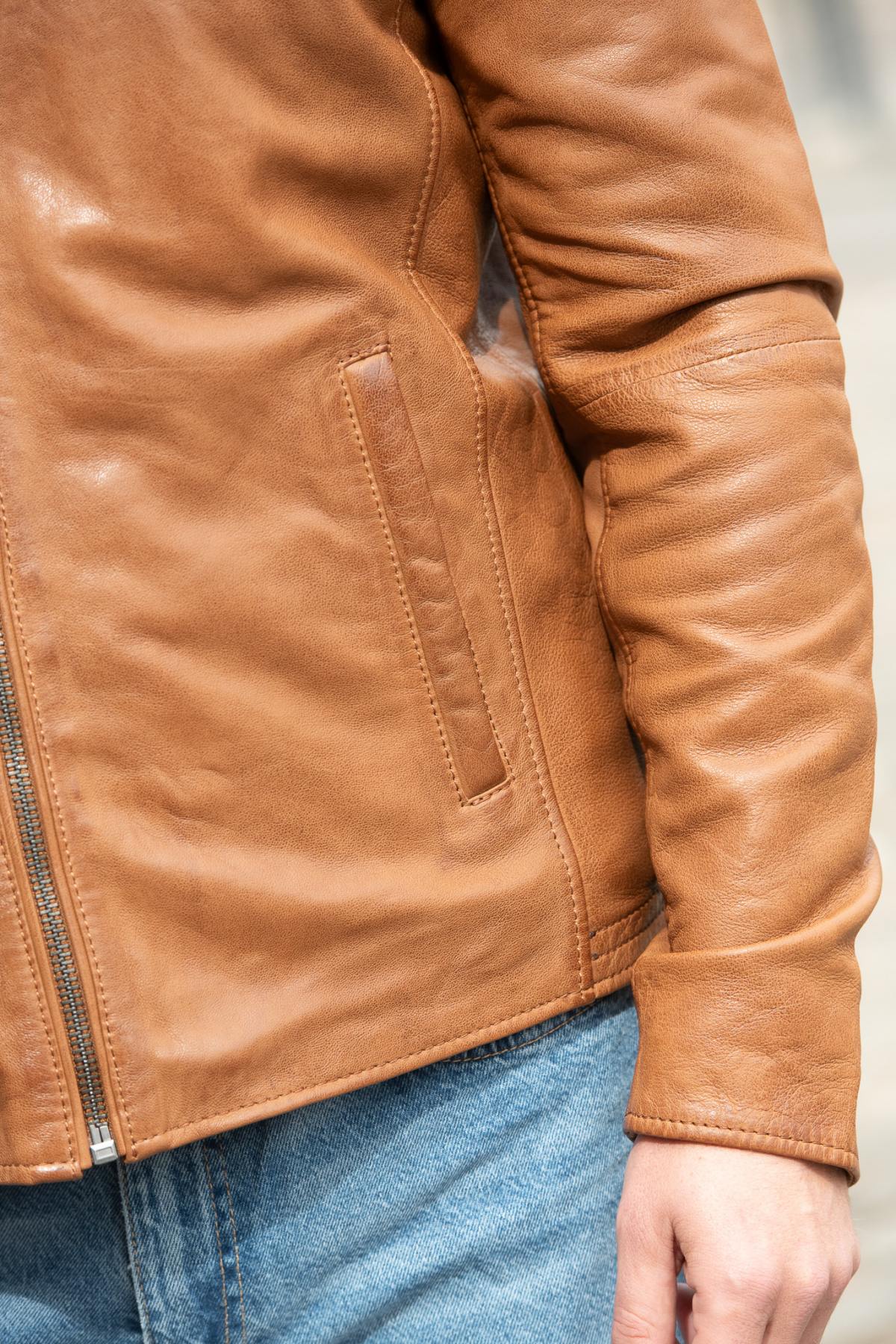 Camel vegetable-tanned leather jacket with shirt collar - Image n°7