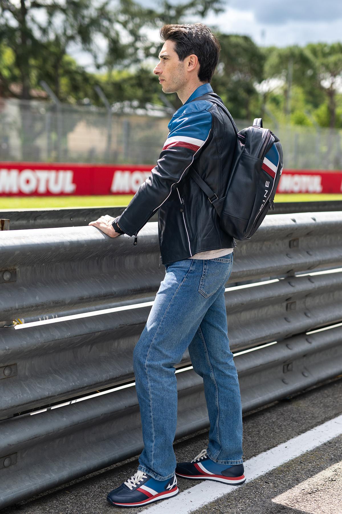 Motorsport-inspired navy sheepskin jacket with a regular fit. - Image n°12