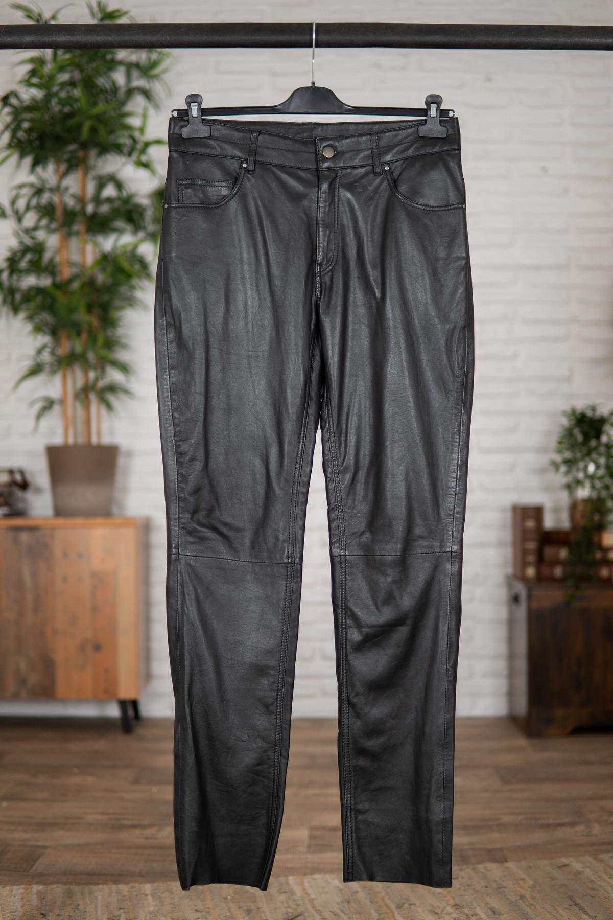 Men's black leather pants - Image n°1