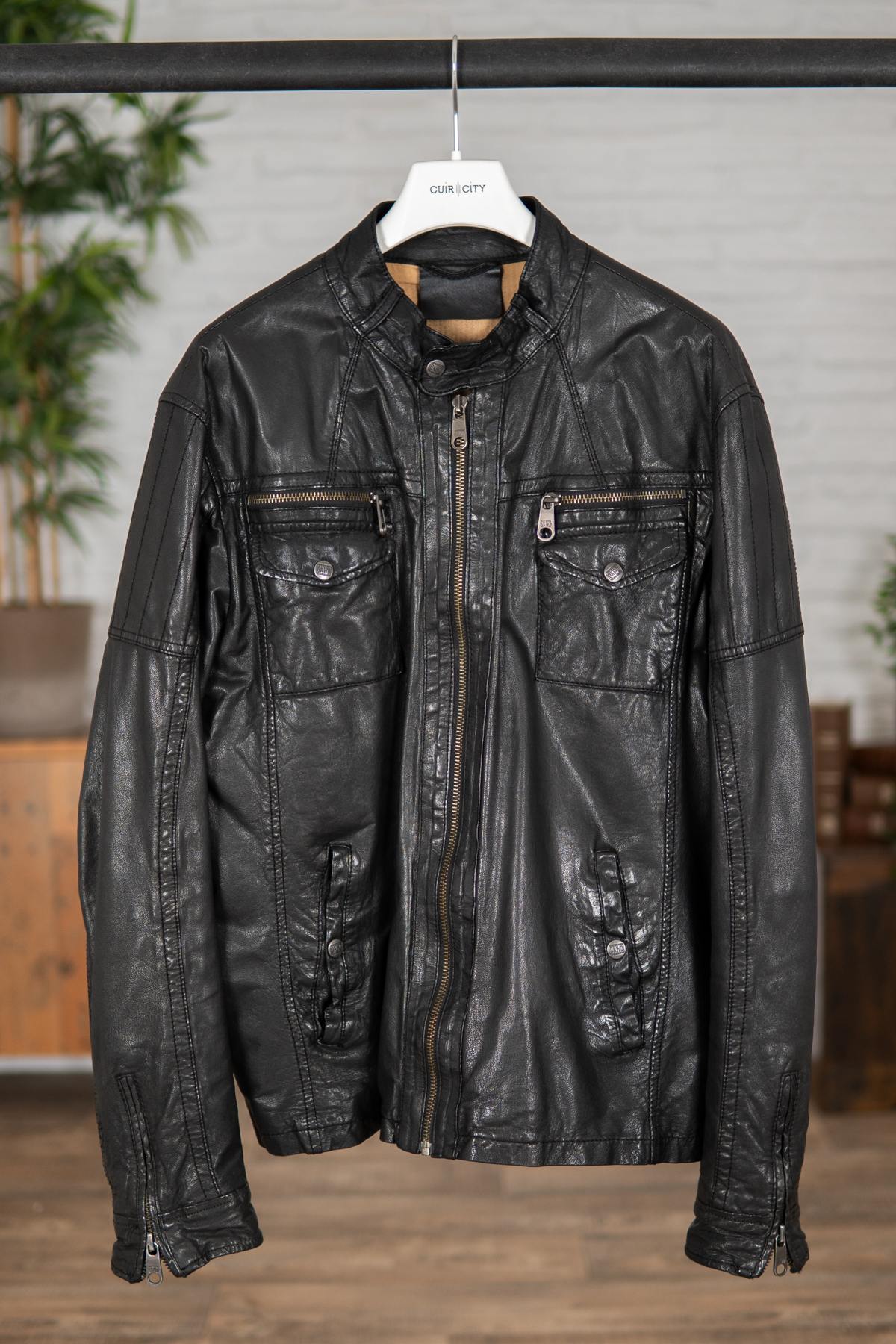Slim fit goatskin leather jacket - Image n°1