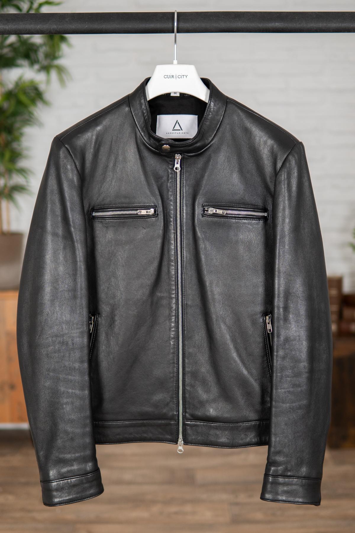 Fitted sheepskin leather jacket - Image n°1