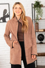 Elegant reversible brown suede leather coat - Image n°9