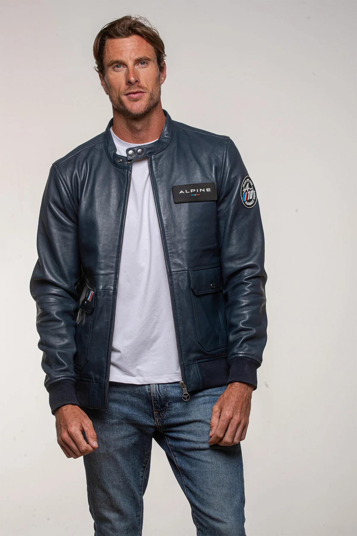 Collector's Alpine leather jacket for the brand's 70th anniversary - Image n°4