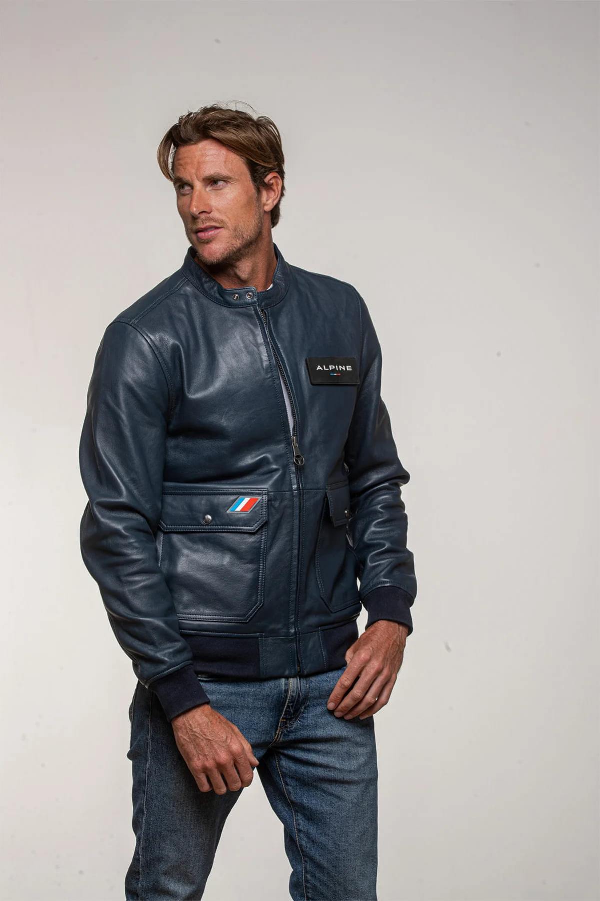 Collector's Alpine leather jacket for the brand's 70th anniversary - Image n°8