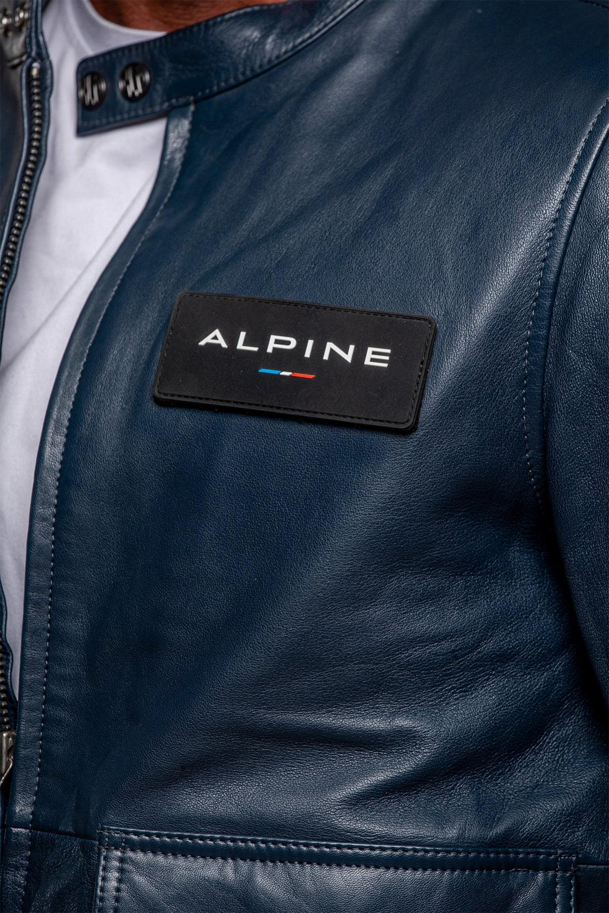 Collector's Alpine leather jacket for the brand's 70th anniversary - Image n°7