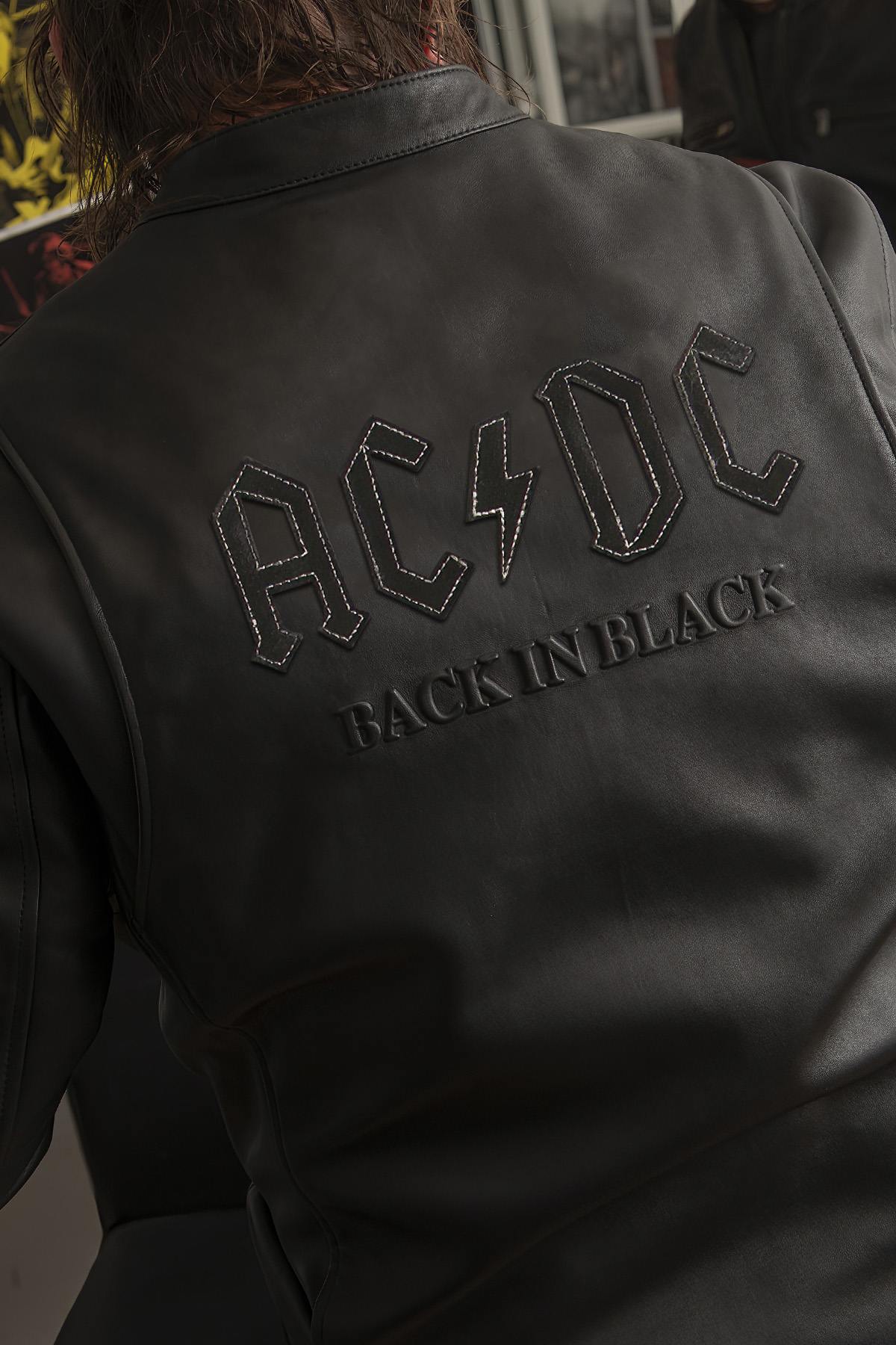 AC/DC Licensed Biker Collar Leather Jacket - Image n°2