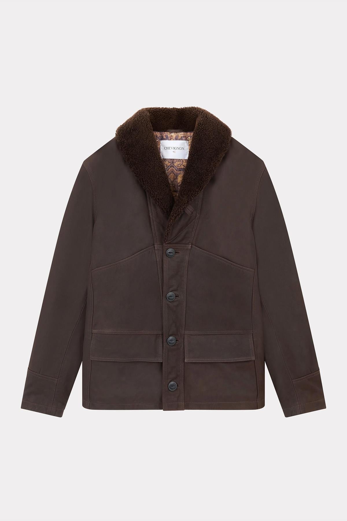 Chevignon's cacao cowhide coat with fur-trimmed shawl collar. - Image n°7