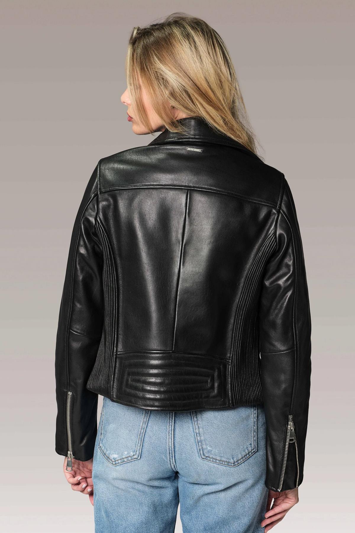 Slim lambskin jacket with asymmetric zip and striking red lining. - Image n°2