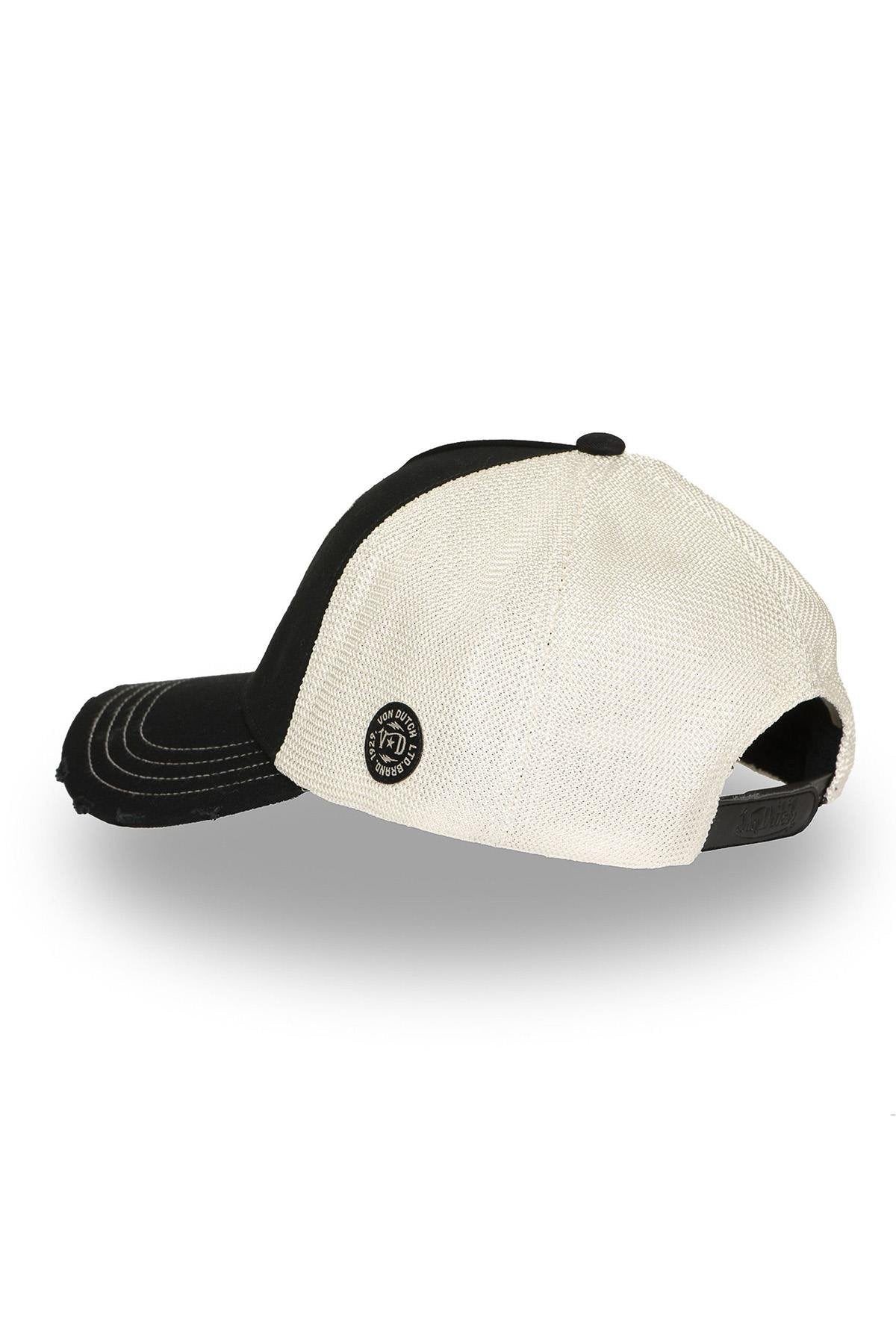 Black and white cap with cartoon wolf logo - Image n°4