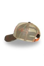Distressed trucker cap with badge logo - Image n°4
