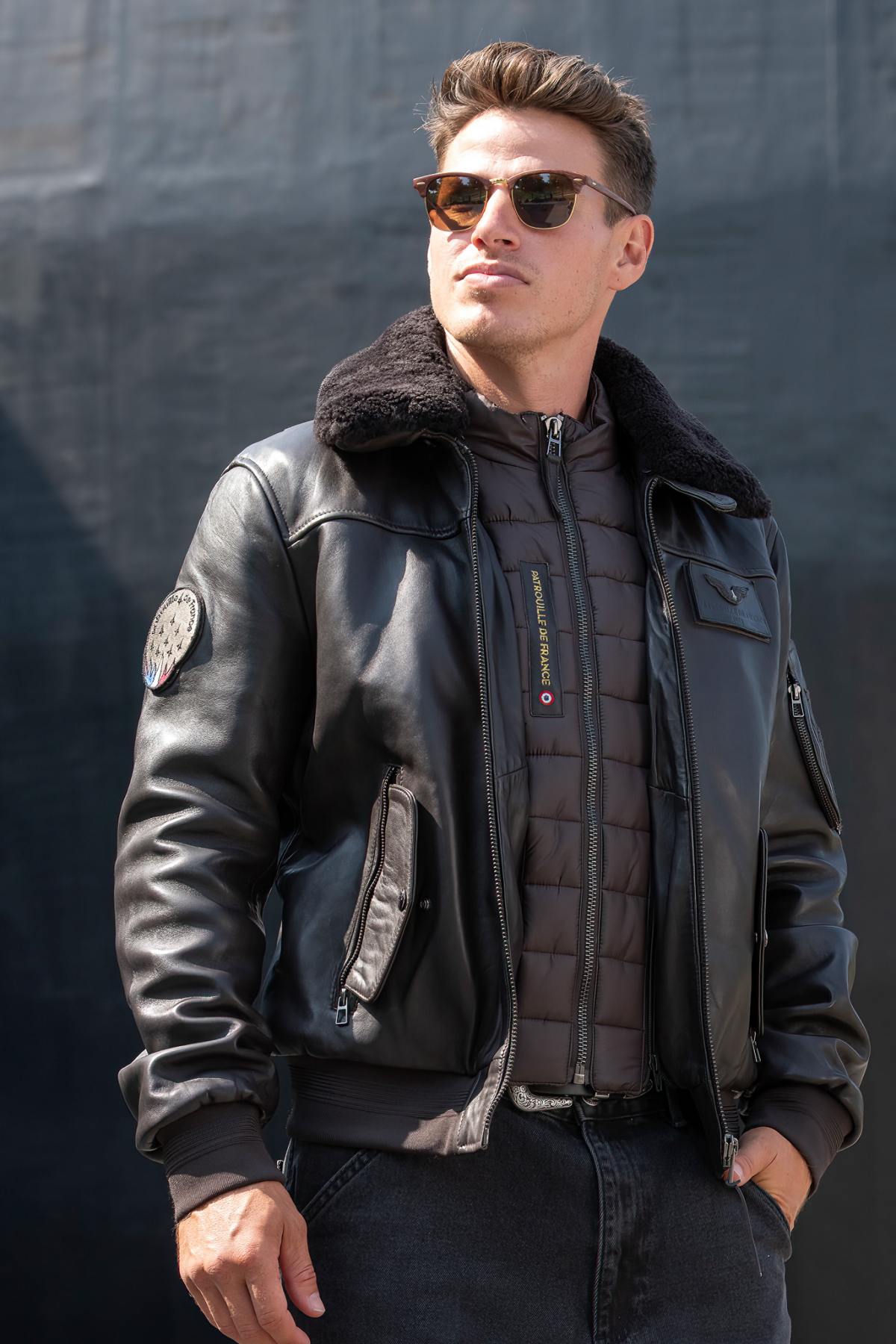 Brown leather aviator jacket from the Patrouille de France in superior quality - Image n°7