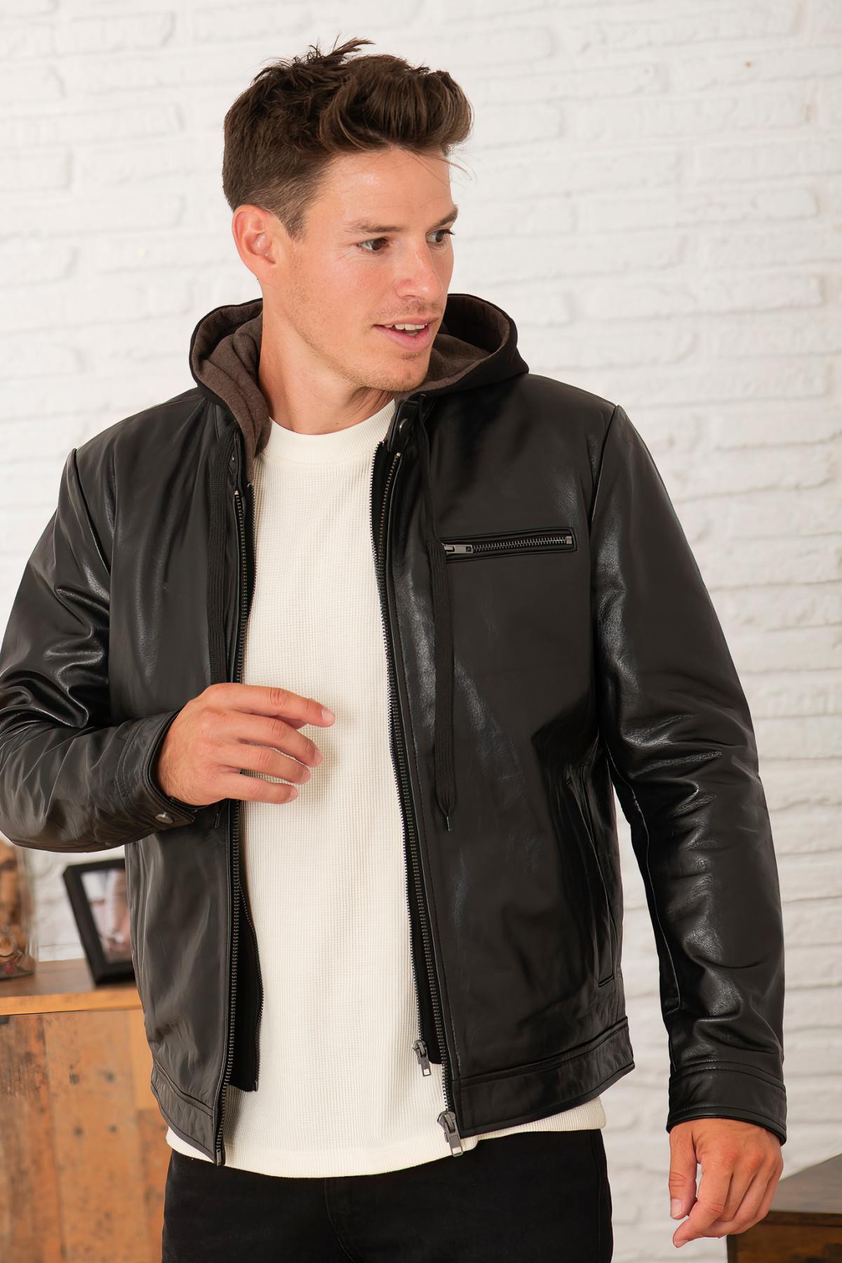 Black buffalo leather jacket with a retro touch and detachable hood. - Image n°3