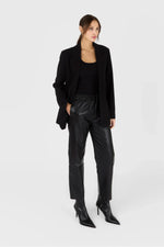 Soft and comfortable black leather pants - Image n°5
