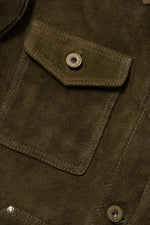 Olive suede cowhide field jacket, unlined and durable. Ages gracefully with wear. - Image n°5