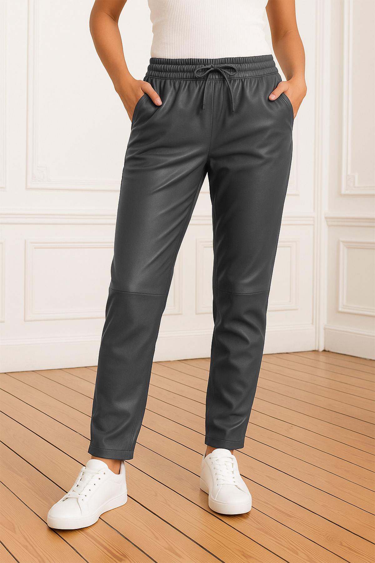 Comfortable dark gray leather jogpants - Image n°1