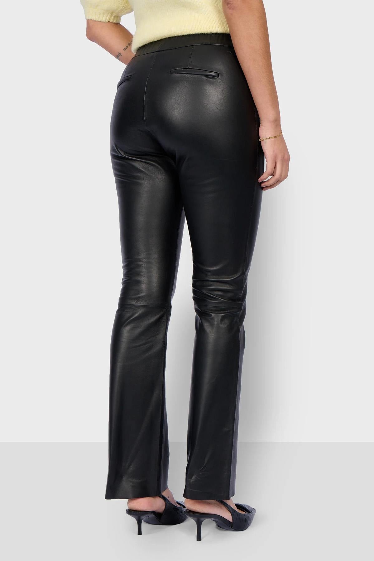 Black leather pants for women - Image n°2
