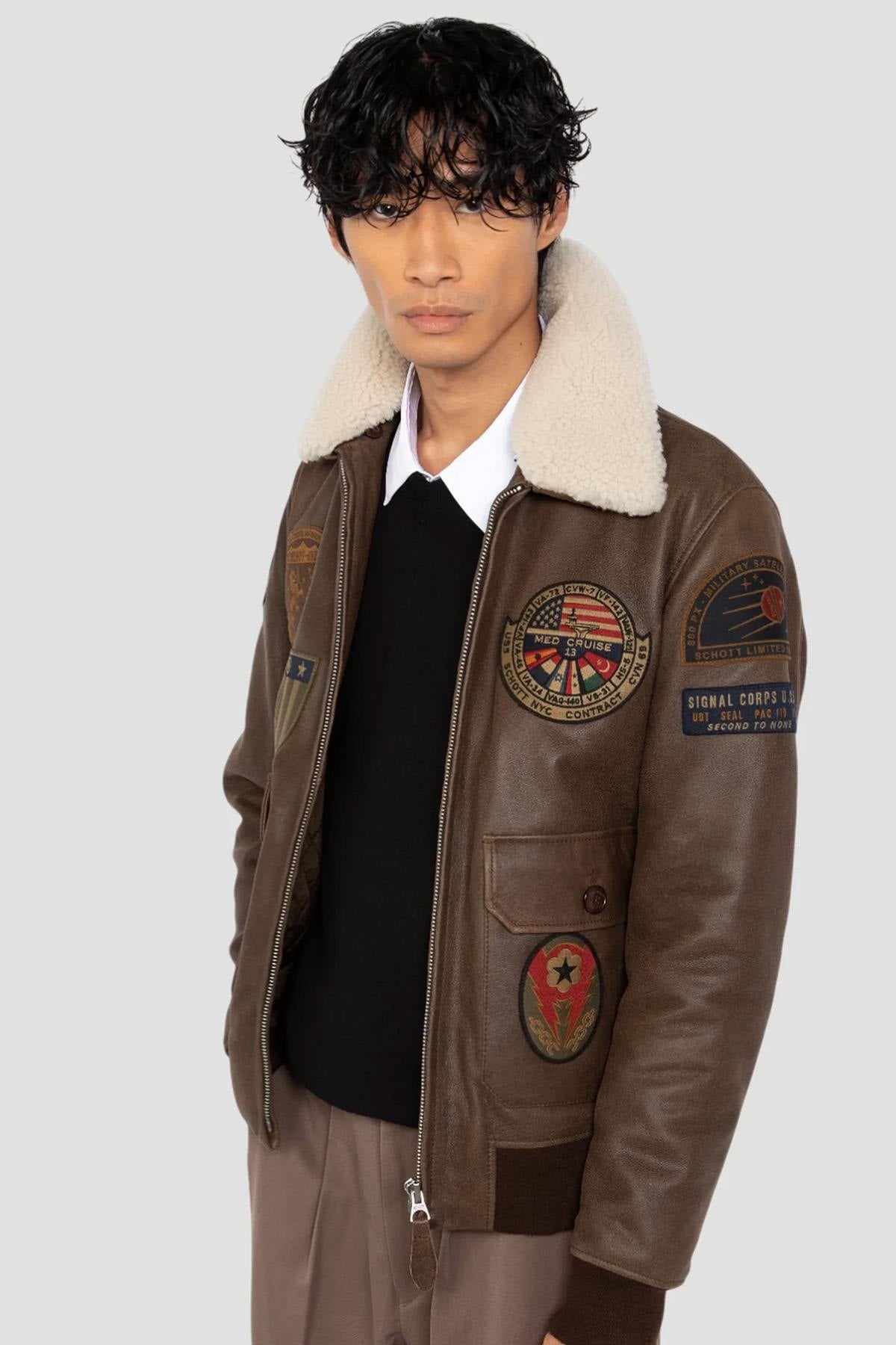 Brown leather bomber jacket with vintage badges - Image n°3