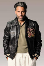 Redskins' Bruce Legend: sheepskin leather, dragon patch, ribbed trims. - Image n°3