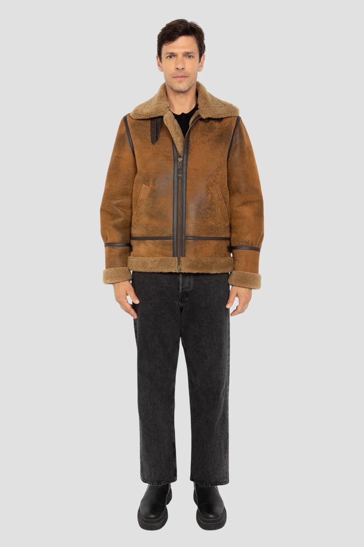B-3 Bomber Jacket with Mustard Color and Distressed Look - Image n°7