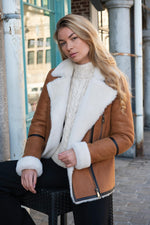 Women's chic whisky-colored bomber jacket - Image n°2