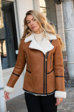 Women's chic whisky-colored bomber jacket - Image n°5
