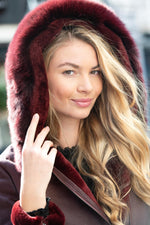 Chic double-sided burgundy sheepskin coat - Image n°3