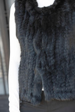 Black fur sleeveless vest - Image n°3