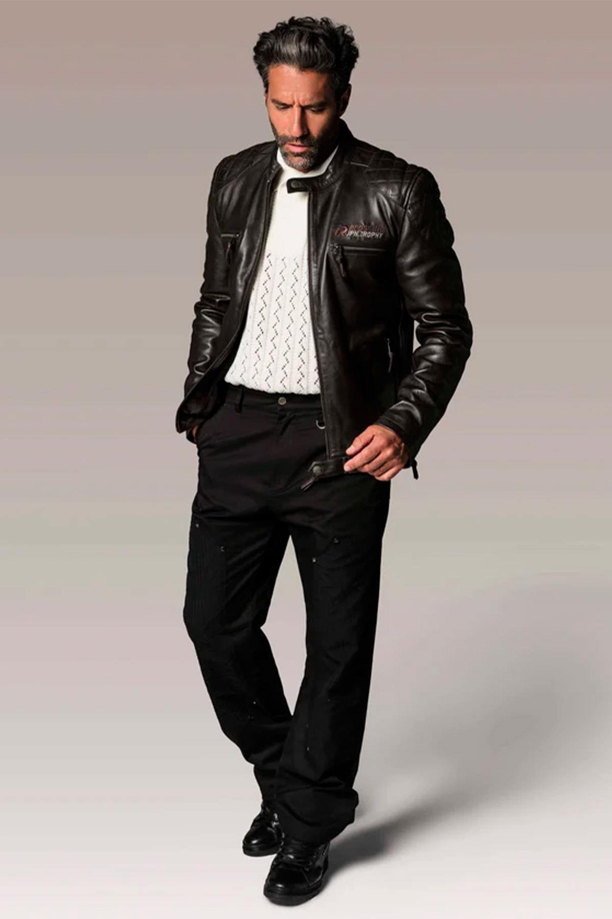 Black leather jacket with quilted shoulders and biker collar - Image n°3