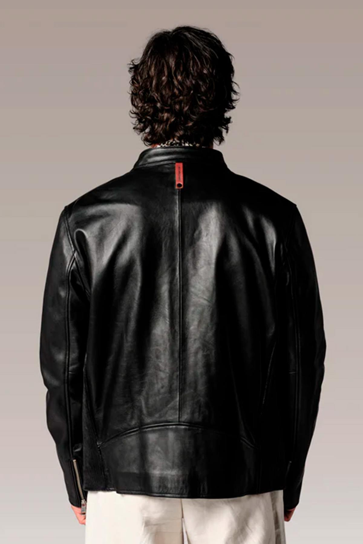 Black leather biker jacket with embossed Redskins logo - Image n°4