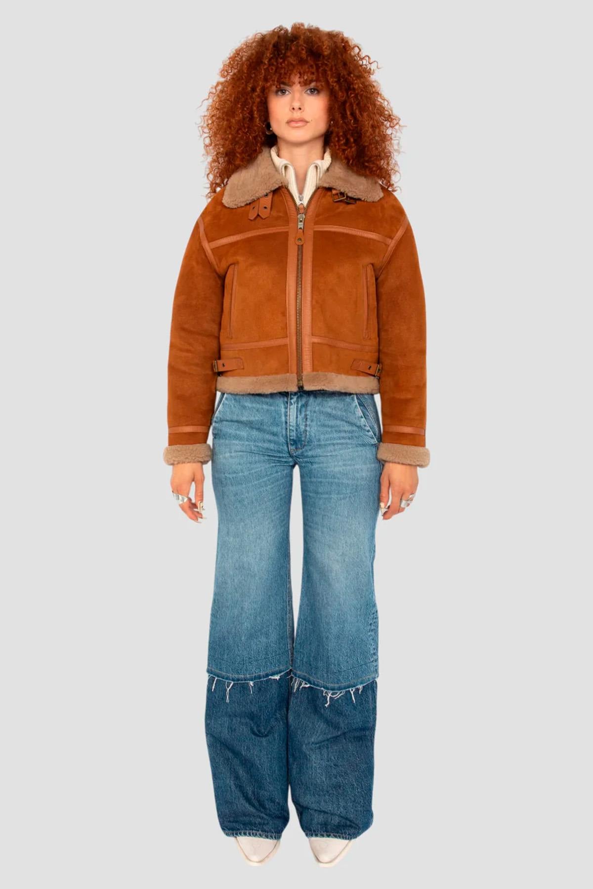 Schott's cinnamon shearling bomber. Cropped, cosy, and stylish. - Image n°7