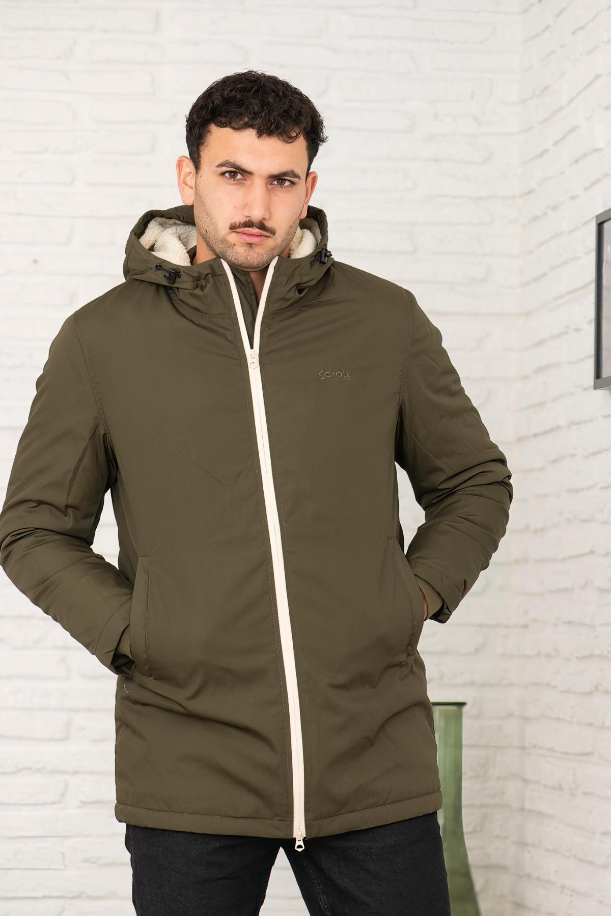 Long dark khaki parka with sherpa lining - Image n°1