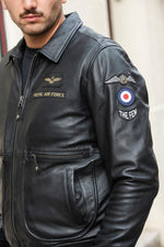 Black sheepskin aviator jacket inspired by RAF pilots. - Image n°5