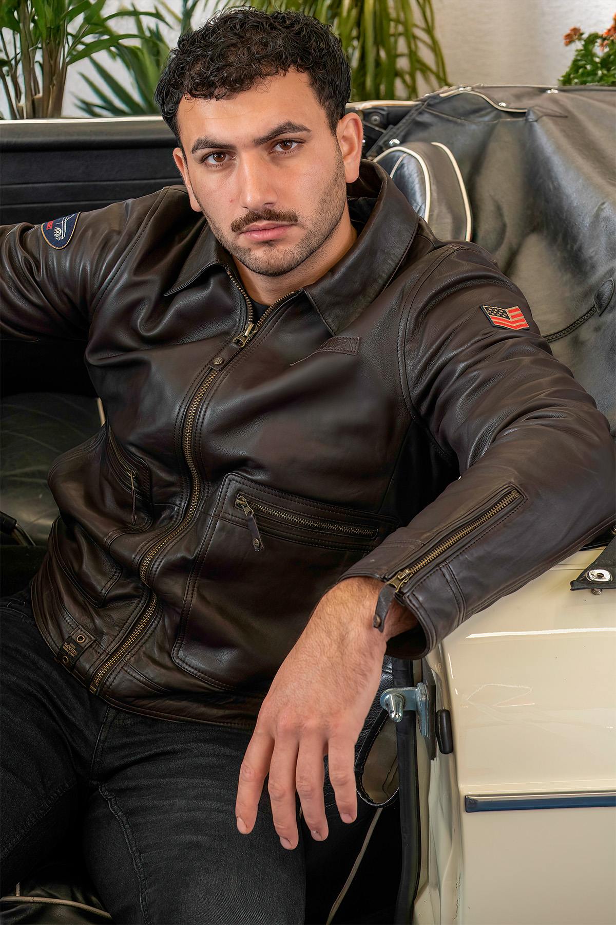 Vintage brown leather shirt collar jacket - Image n°3