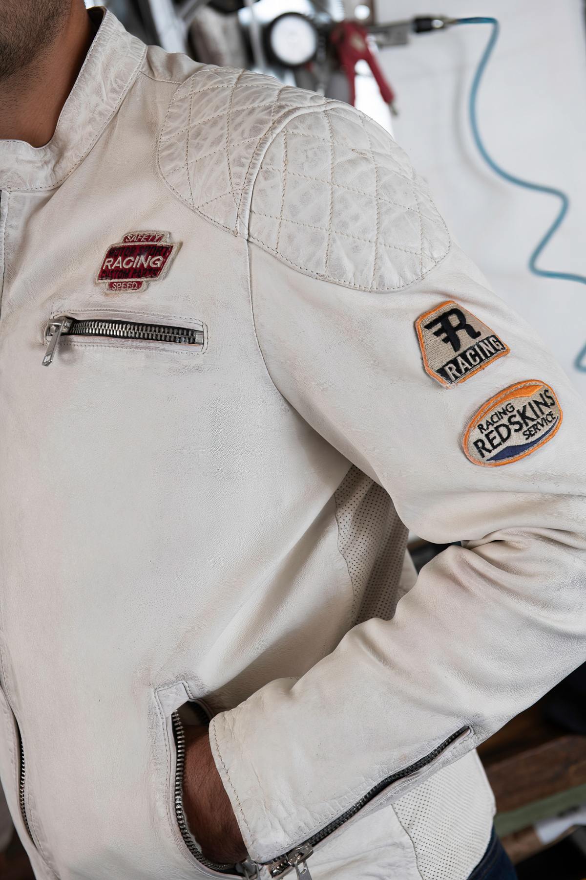 Off-white lambskin biker jacket with quilted detailing and patches. - Image n°6