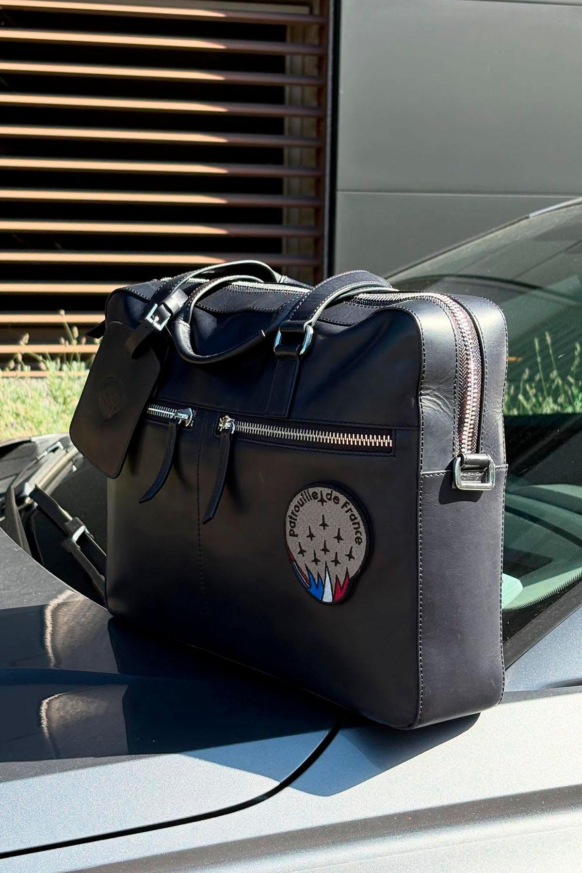 Patrouille de France navy blue leather messenger bag - Image n°2